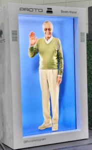 تجربه استن لی: آواتار هوش مصنوعی در کامیک کان لوس آنجلس