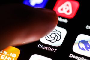 چالش‌های هوش مصنوعی در اروپا و راهکارهای پیشرفت