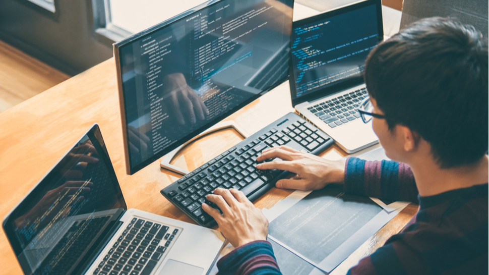 ابزار یادداشتبرداری با هوش مصنوعی: انقلاب در جلسات کاری ابزار یادداشتبرداری با هوش مصنوعی: انقلاب در جلسات کاری