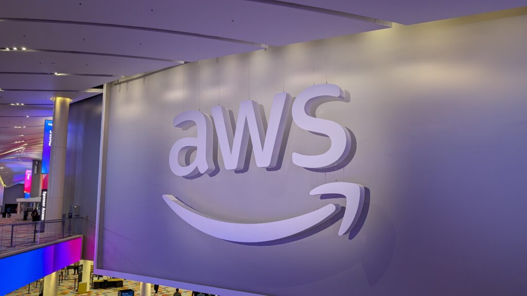 بررسی کامل نووا فورج AWS و تحول ساخت مدلهای سفارشی هوش مصنوعی بررسی کامل نووا فورج AWS و تحول ساخت مدلهای سفارشی هوش مصنوعی