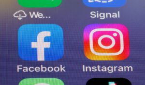 مرکز پشتیبانی متا: تغییرات جدید در فیس بوک و اینستاگرام