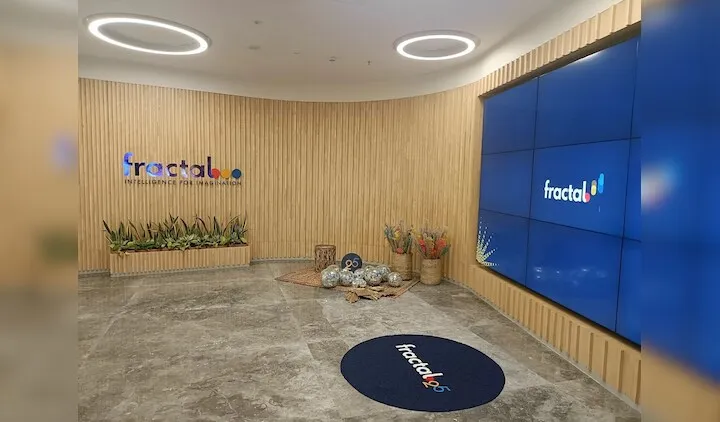 عرضه اولیه سهام Fractal Analytics