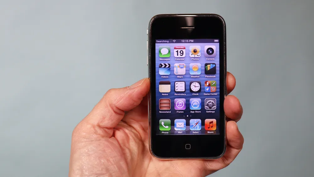 مقایسه دوربین آیفون 17 پرو مکس و آیفون 3GS